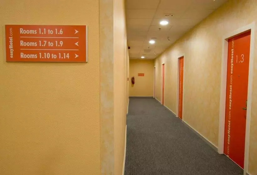 Easyhotel Budapest Oktogon