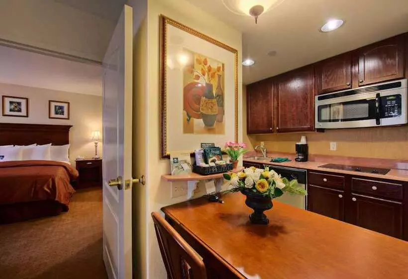 בית מלון כפרי Homewood Suites By Hilton East Rutherford   Meadowlands