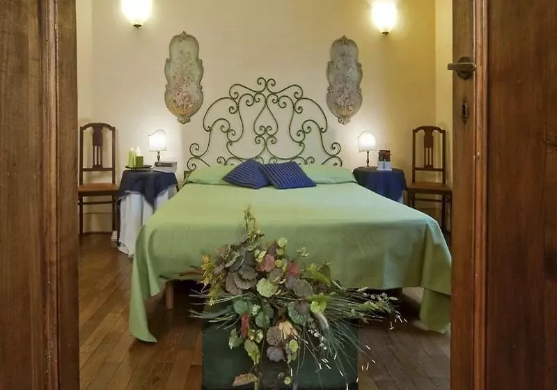 Hotelli Msnsuites Palazzo Uguccioni