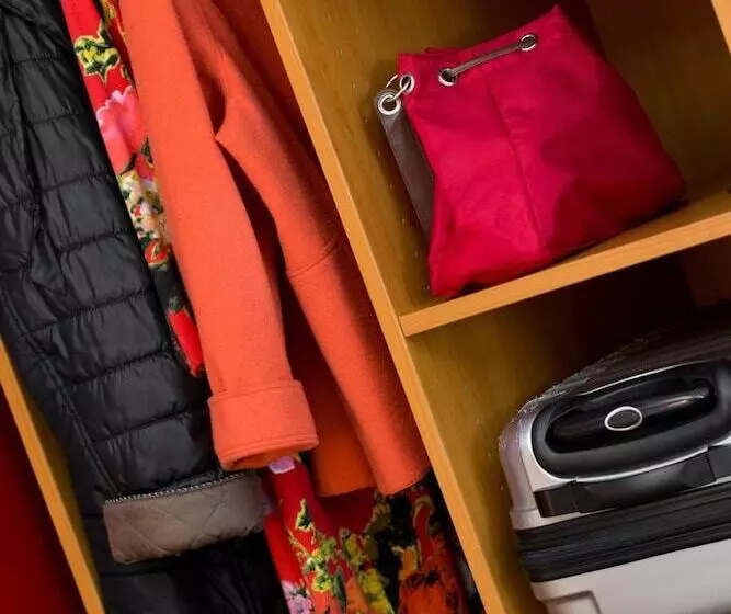 호텔 Prest Hôtel Epinal Chavelot