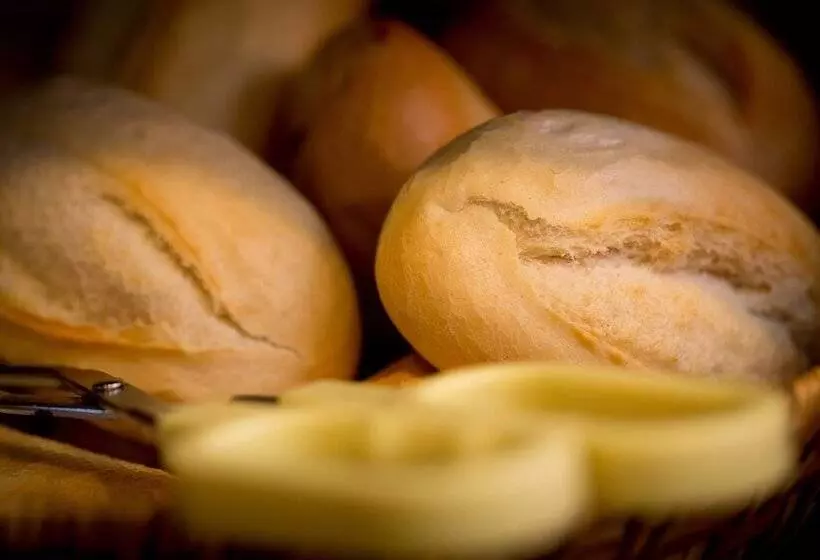 호텔 Prest Hôtel Epinal Chavelot