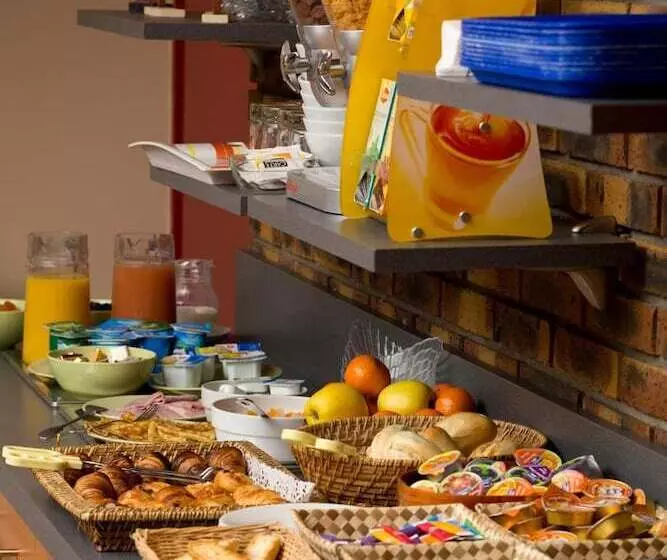 호텔 Prest Hôtel Epinal Chavelot