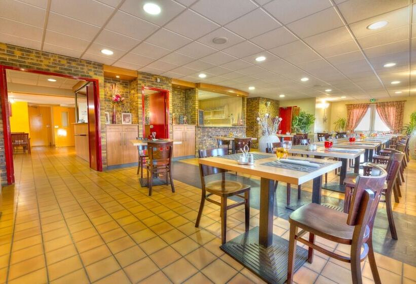 בית מלון כפרי Prest Hôtel Epinal Chavelot