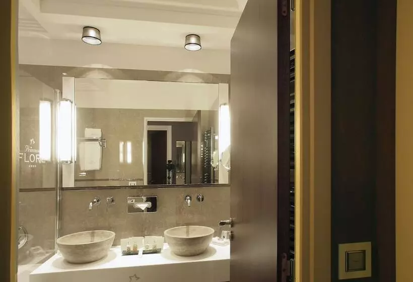 هتل Princesse Flore