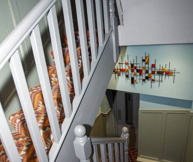 هتل The Rokxy Townhouse   Kings Cross