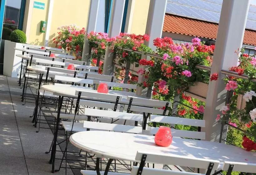 هتل Mikon Eastgate