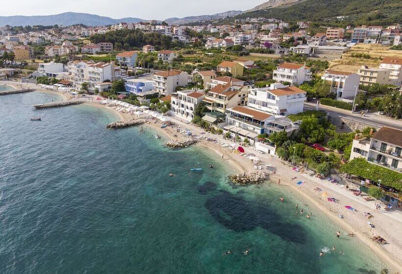 Pensjonat Beachfront Apartmants Zanic