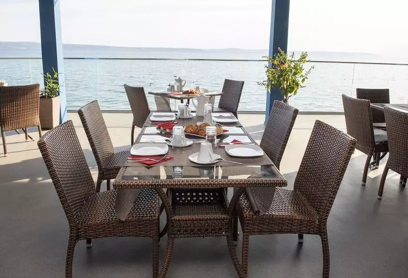 Pension Beachfront Apartmants Zanic