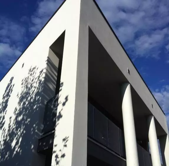 Отель 6 Porte Guesthouse