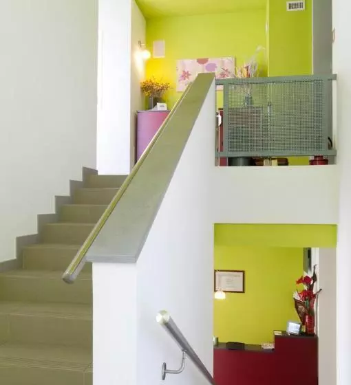 Отель 6 Porte Guesthouse