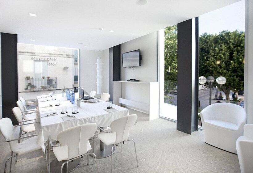 هتل Alenti Sitges