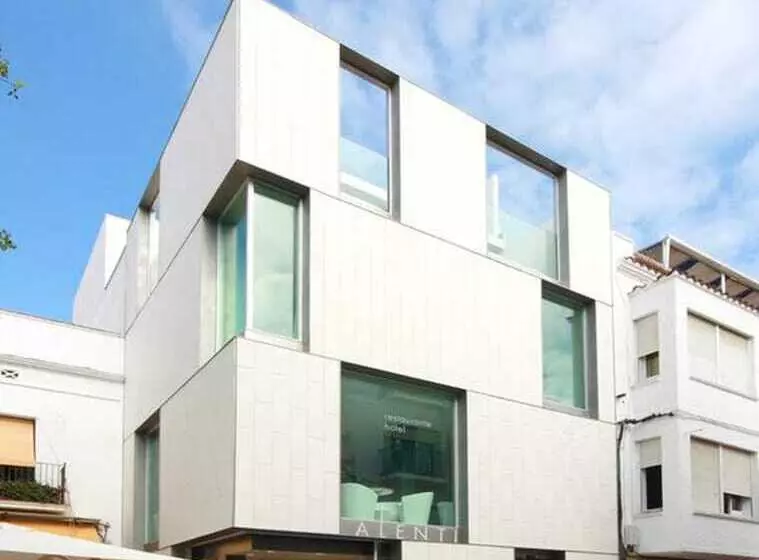 فندق Alenti Sitges