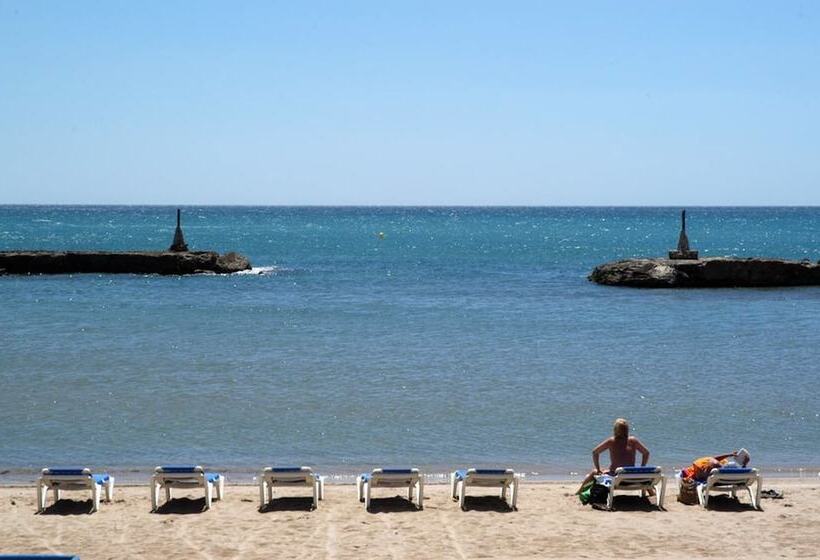 هتل Alenti Sitges