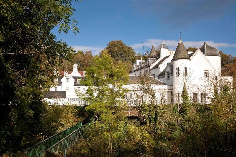 בית מלון כפרי Barony Castle