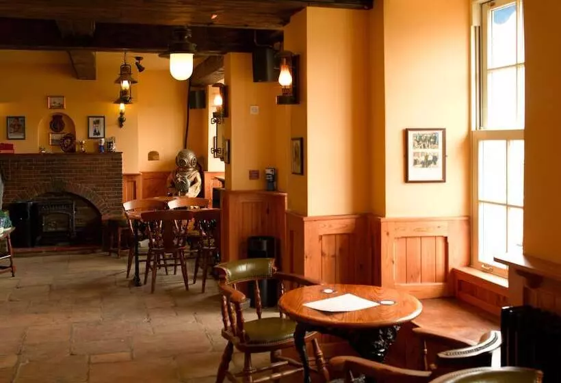 Braye Beach Hotel, Alderney