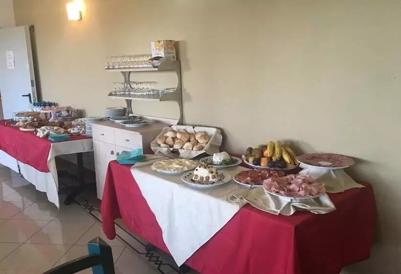 호텔 Castello Budoni