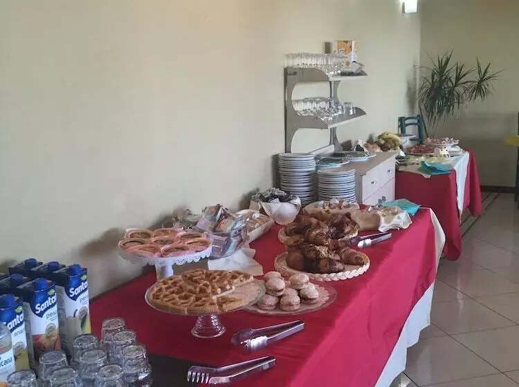 호텔 Castello Budoni