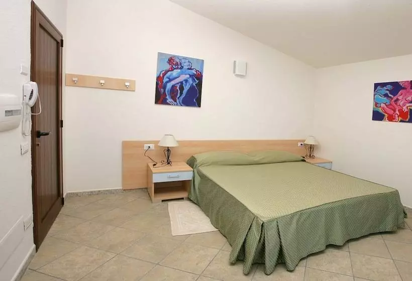 호텔 Castello Budoni