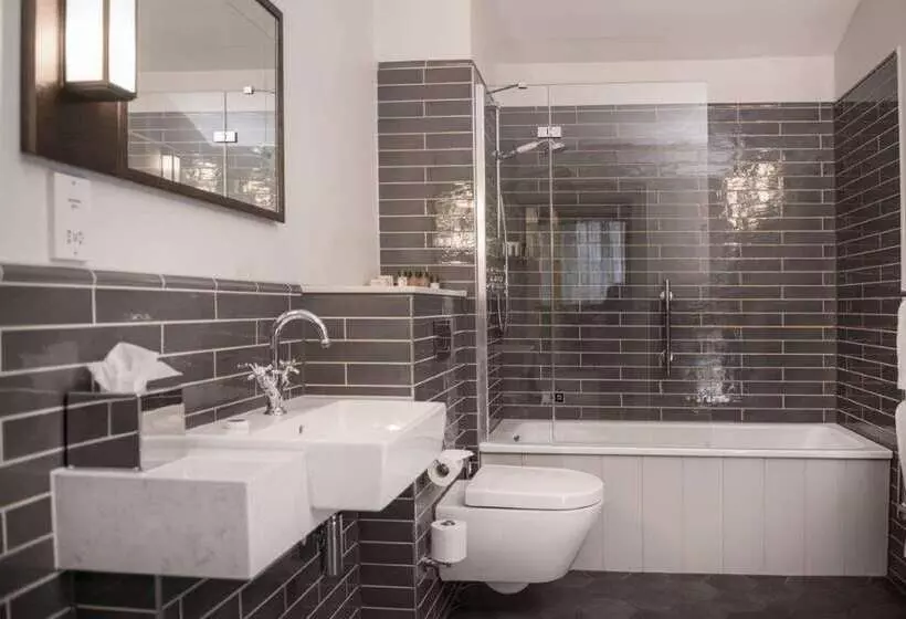 Отель De Vere Horsley Estate