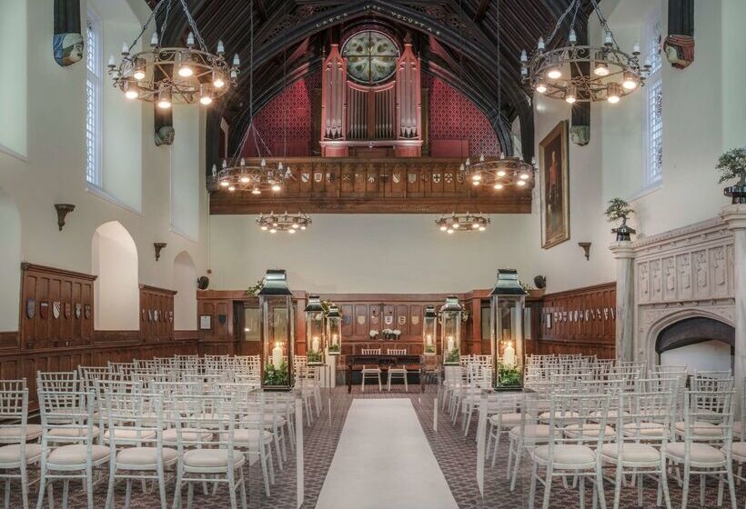 Отель De Vere Horsley Estate