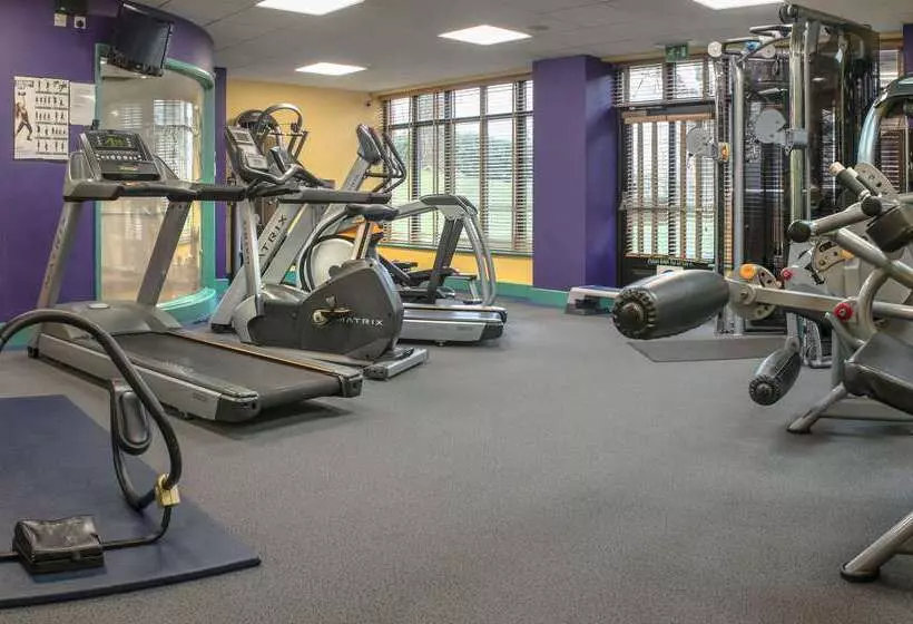 ホテル De Vere Latimer Estate