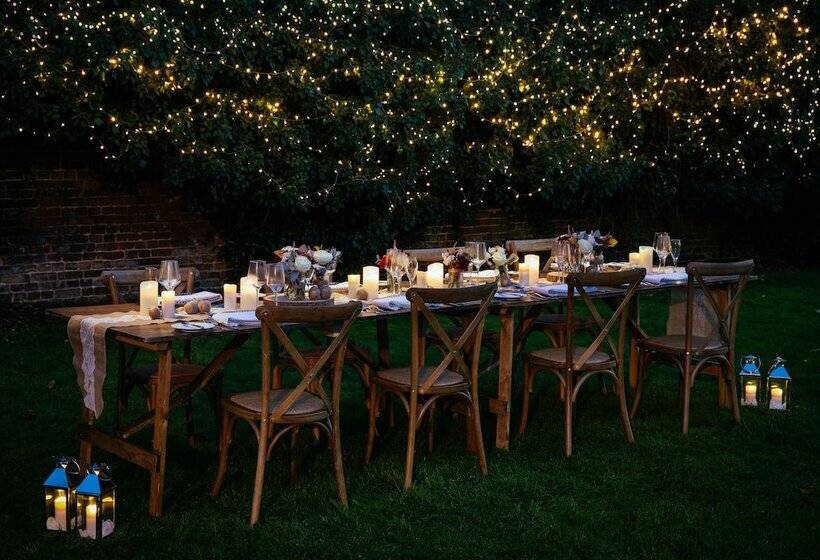 호텔 De Vere Latimer Estate