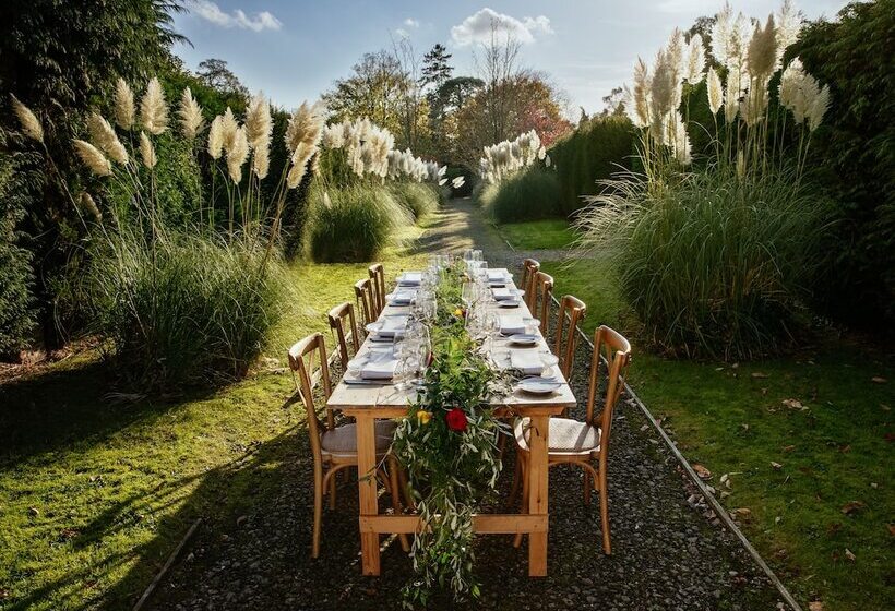 호텔 De Vere Latimer Estate