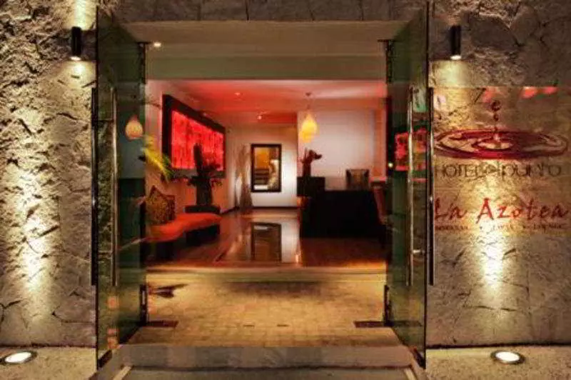 هتل El Punto Boutique & Beach Club