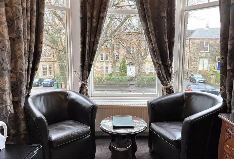 هتل Glenalmond House