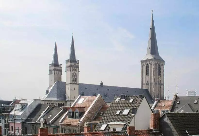 Hopper Hotel St. Josef