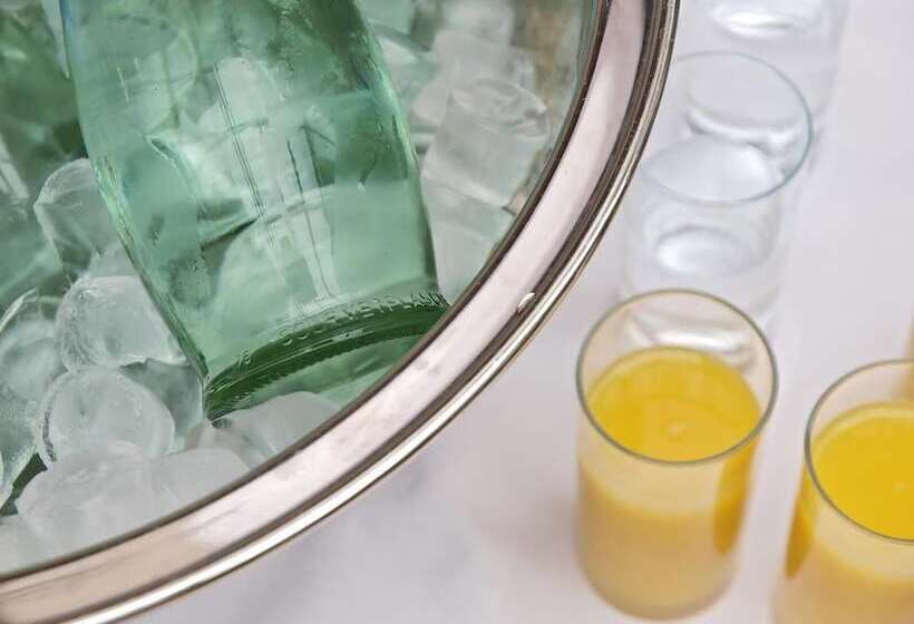 Hopper Hotel St. Josef