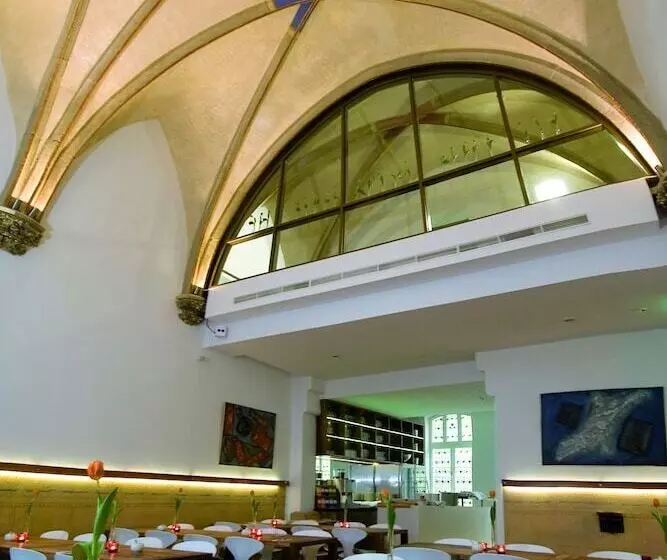 Hopper Hotel St. Josef