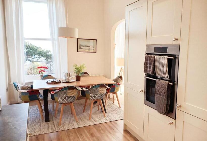 فندق Mansion House