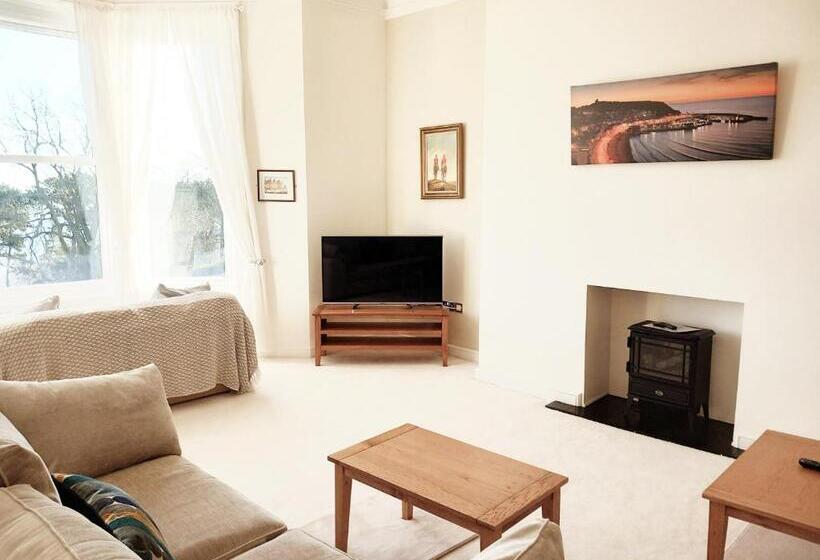 فندق Mansion House