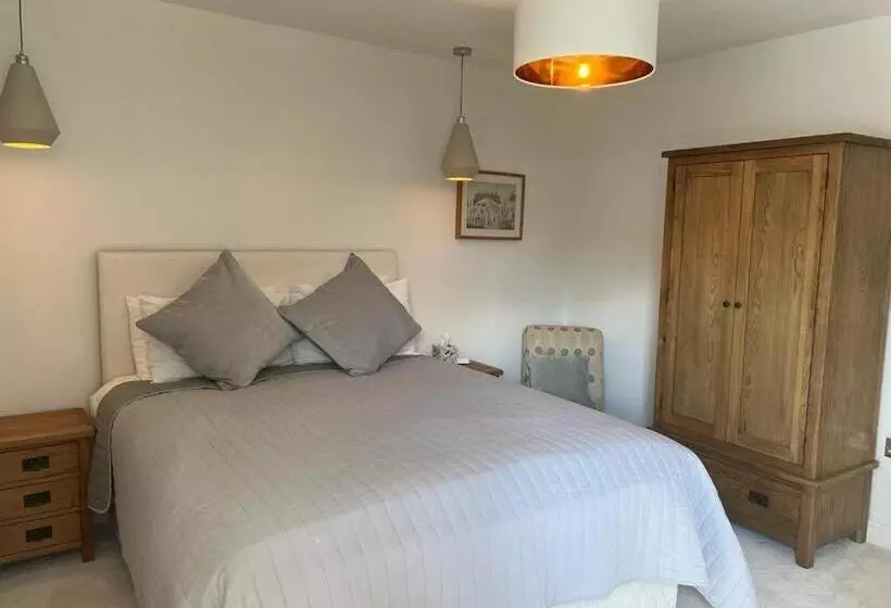 هتل Mansion House