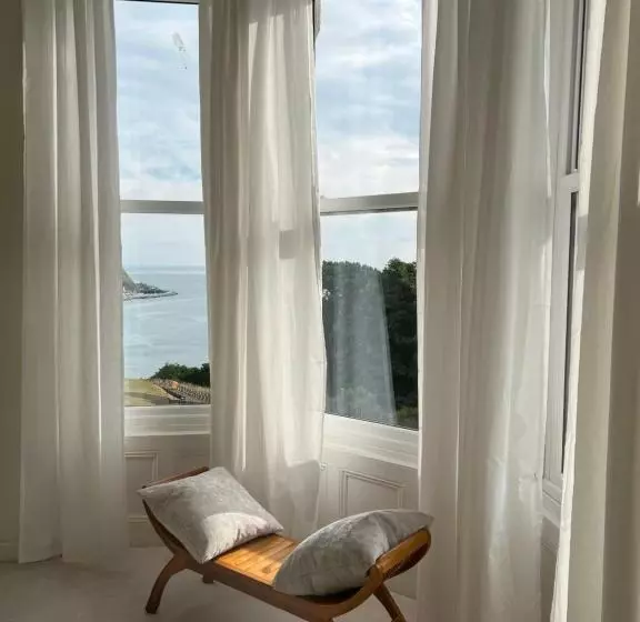 هتل Mansion House