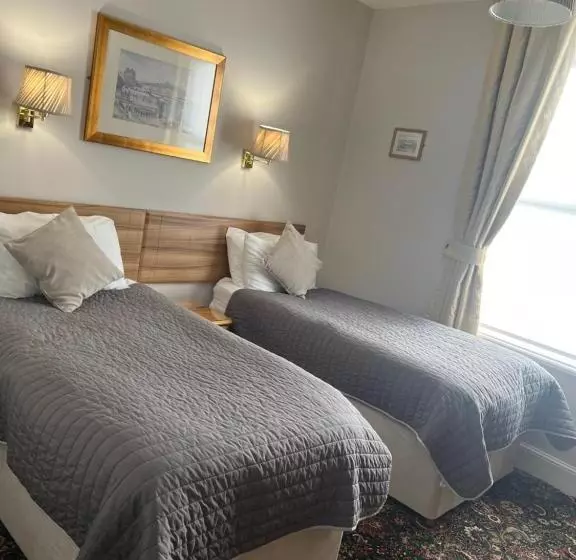 هتل Mansion House