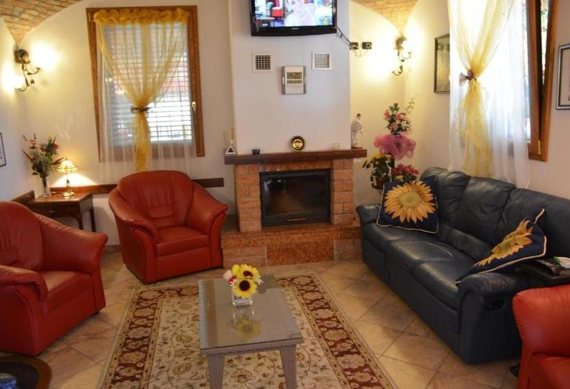 בית מלון כפרי Villa Oasi Grand