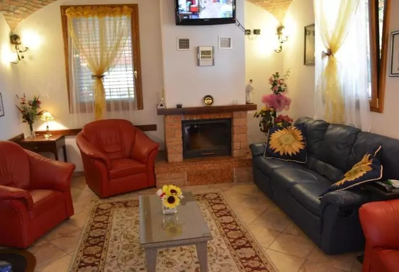 فندق Villa Oasi Grand