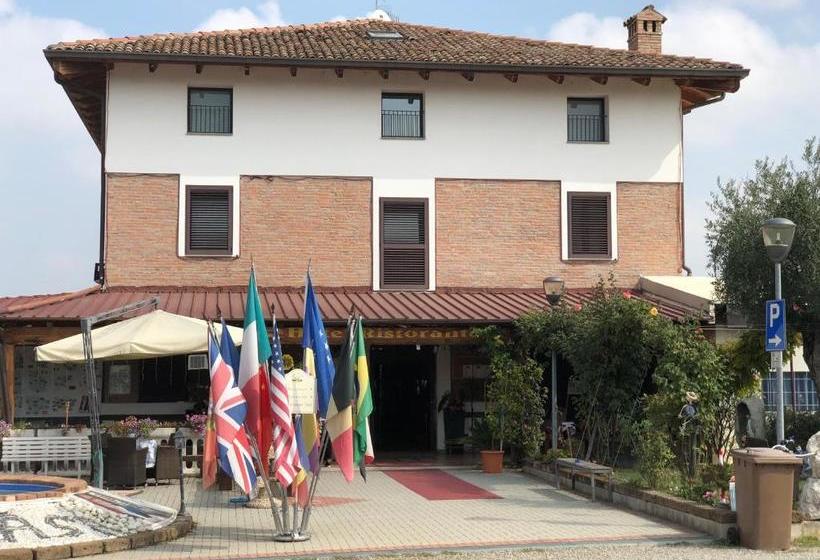 בית מלון כפרי Villa Oasi Grand