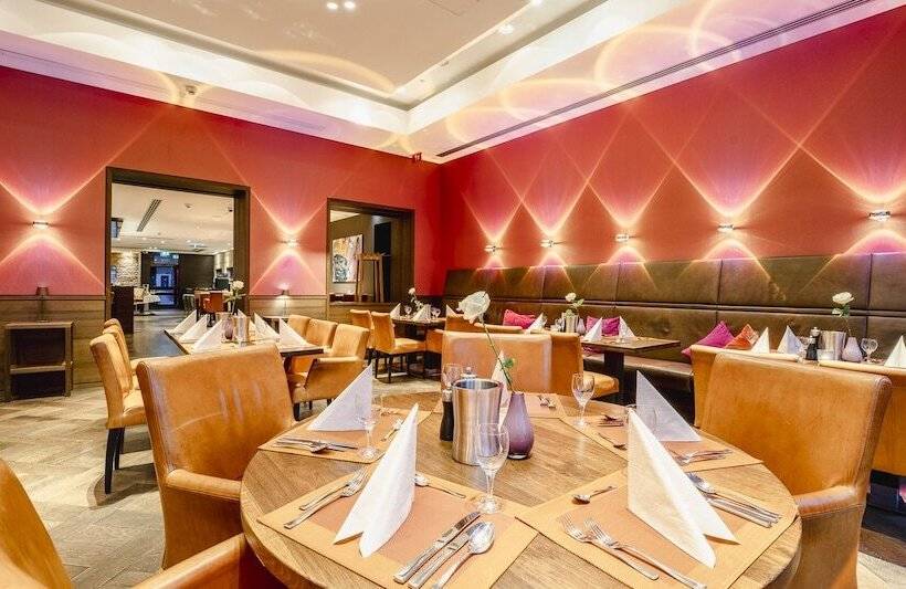 בית מלון כפרי Plaza Inn Koln Pulheim