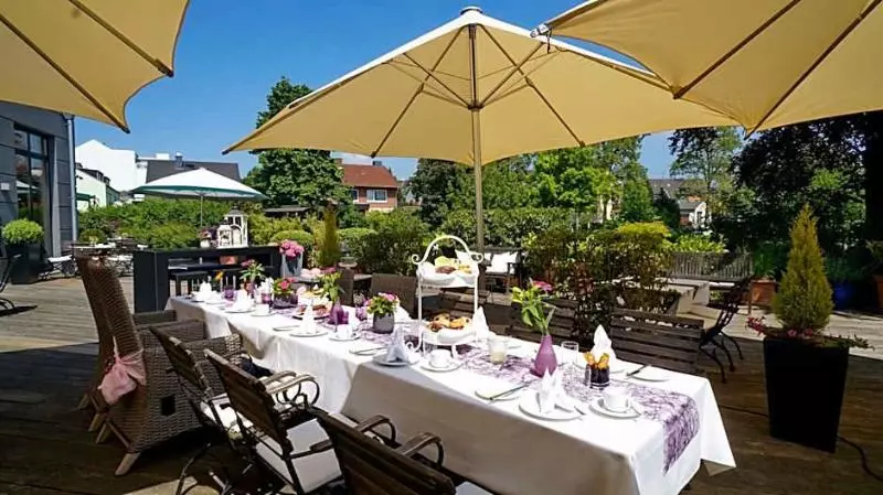 ホテル Plaza Inn Koln Pulheim