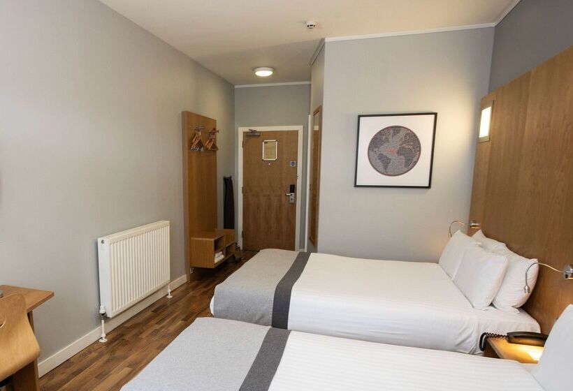 فندق Ramada By Wyndham Belfast
