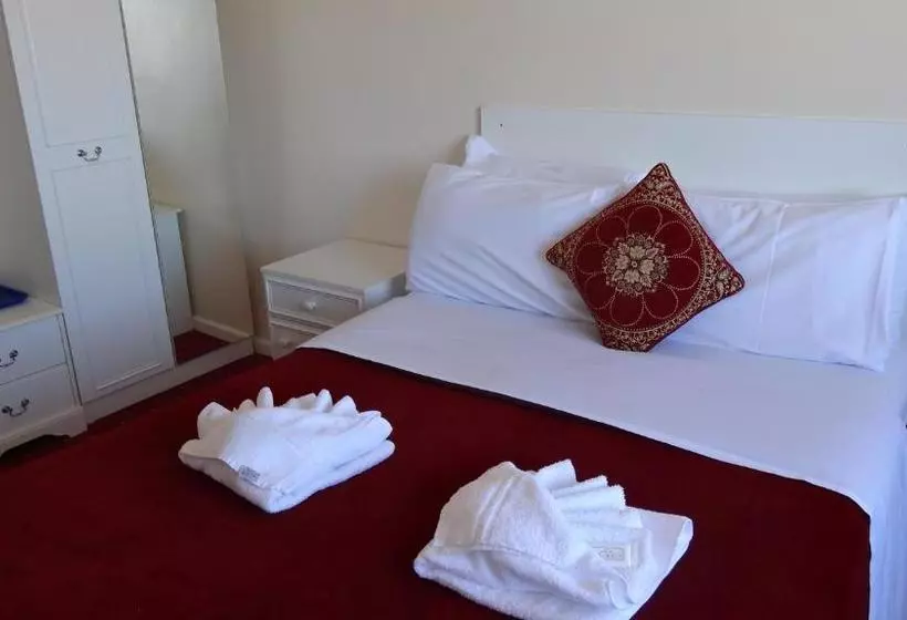 호텔 The Kensington And Bar