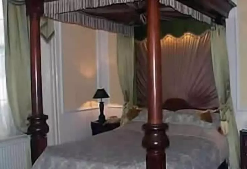 בית מלון כפרי The Prince Regent