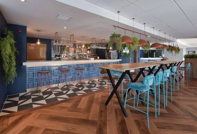 هتل Travelodge Blackpool South Shore