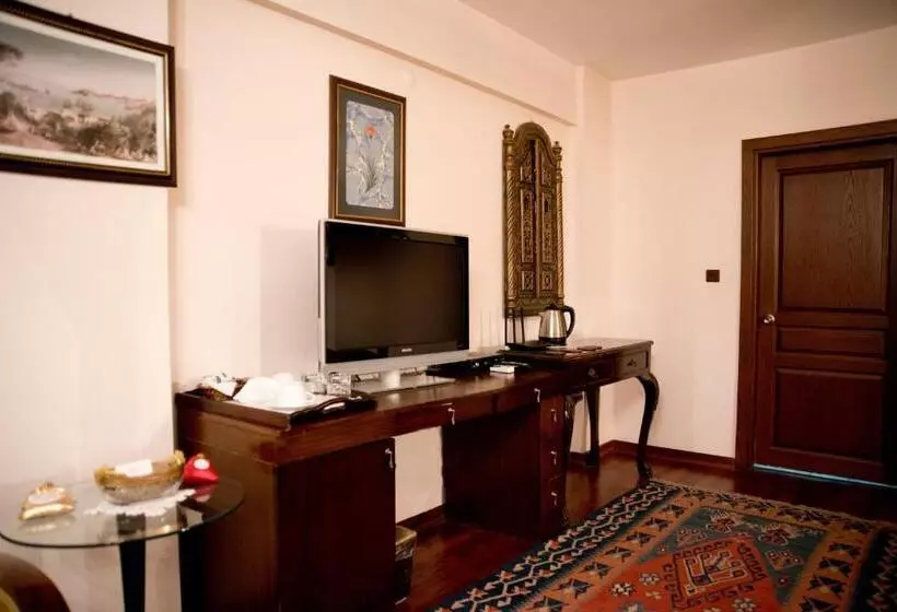Hotel Villa Sphendone Suites Istanbul