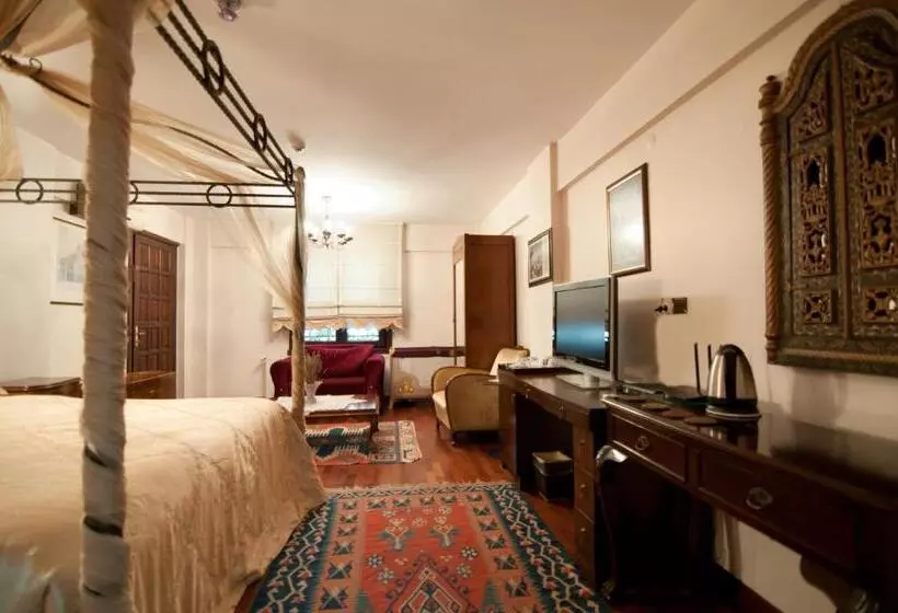 Hotel Villa Sphendone Suites Istanbul