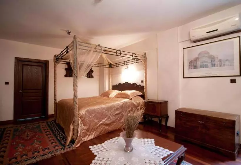 Hotel Villa Sphendone Suites Istanbul