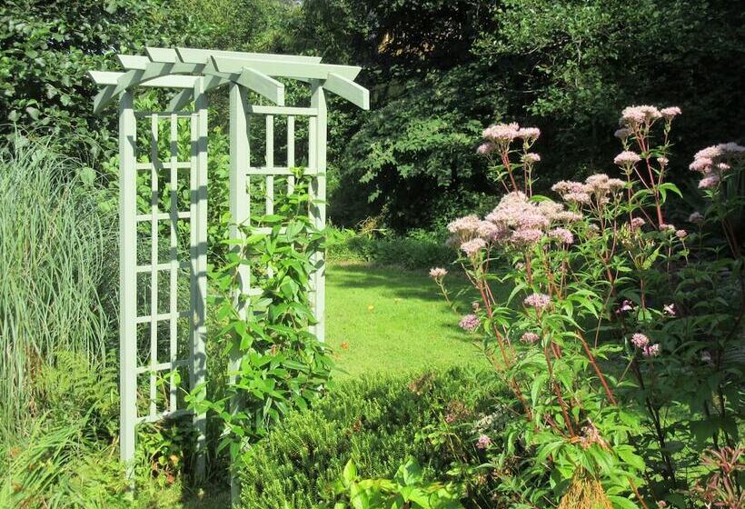 مبيت وإفطار Melin Pandy